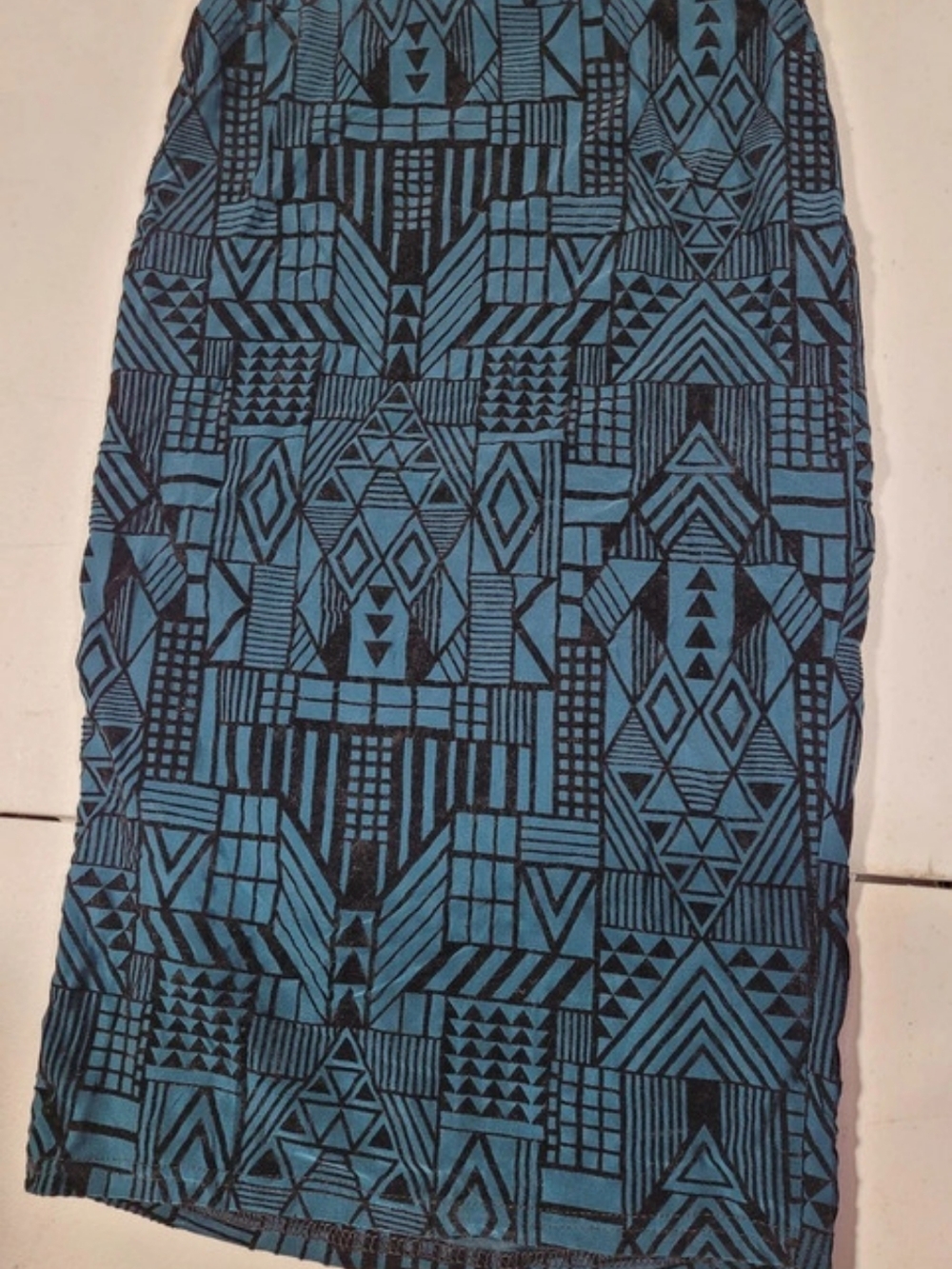 Sans Souci Geometric Midi Skirt in Blue & Black Size Small - Picture 2 of 3